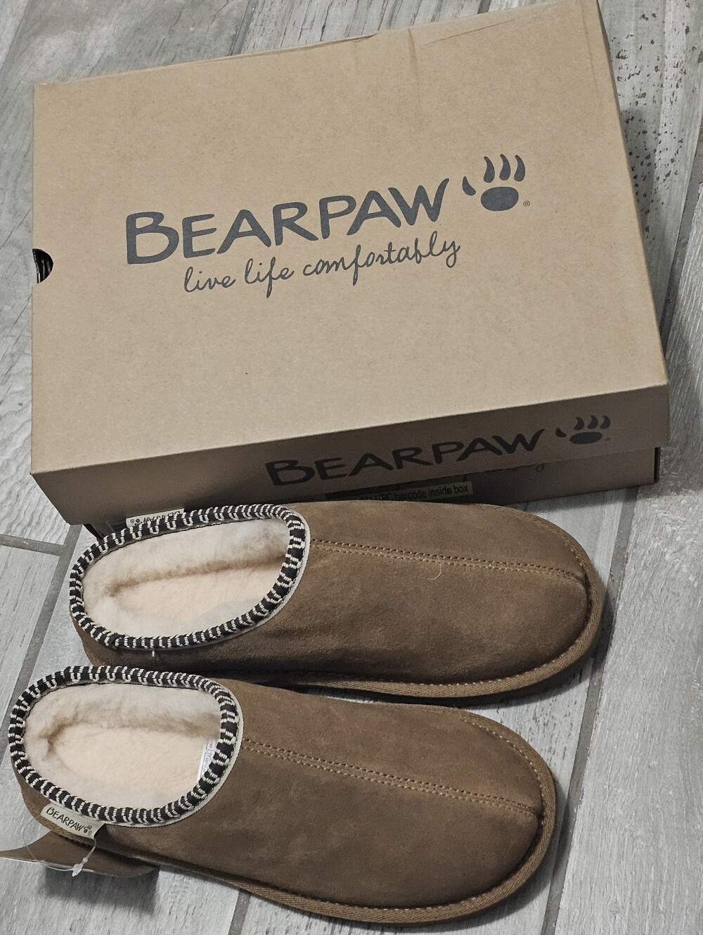 Bearpaw Brown Suede Cozy Slip-On Slippers Size 9, Brand New
